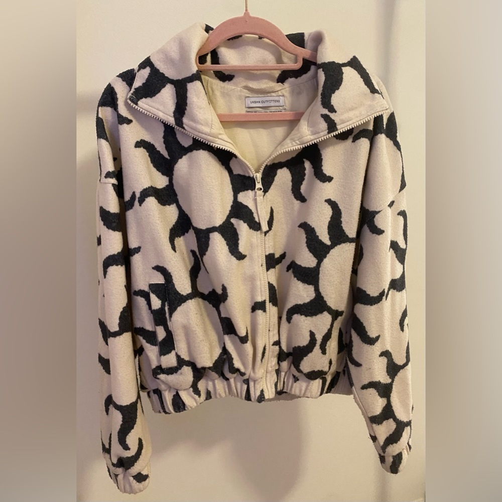 Urban Outfitters Women's White and Black Jacket